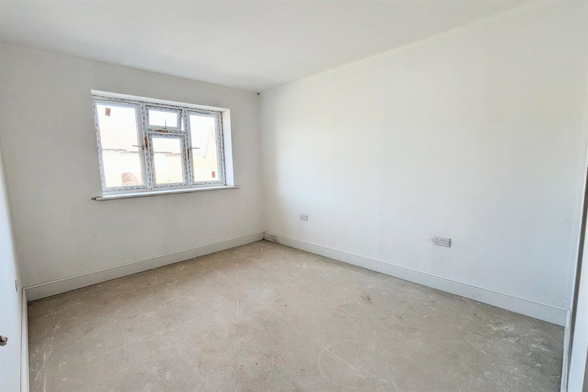 The Willows, Thorpe Road, Little Clacton, Clacton-on-Sea, photo 9