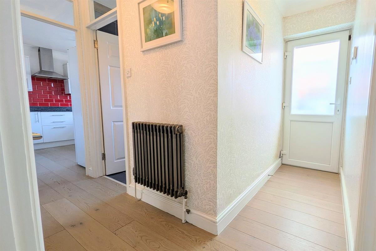 Litchfield Close, Clacton-on-Sea, photo 11