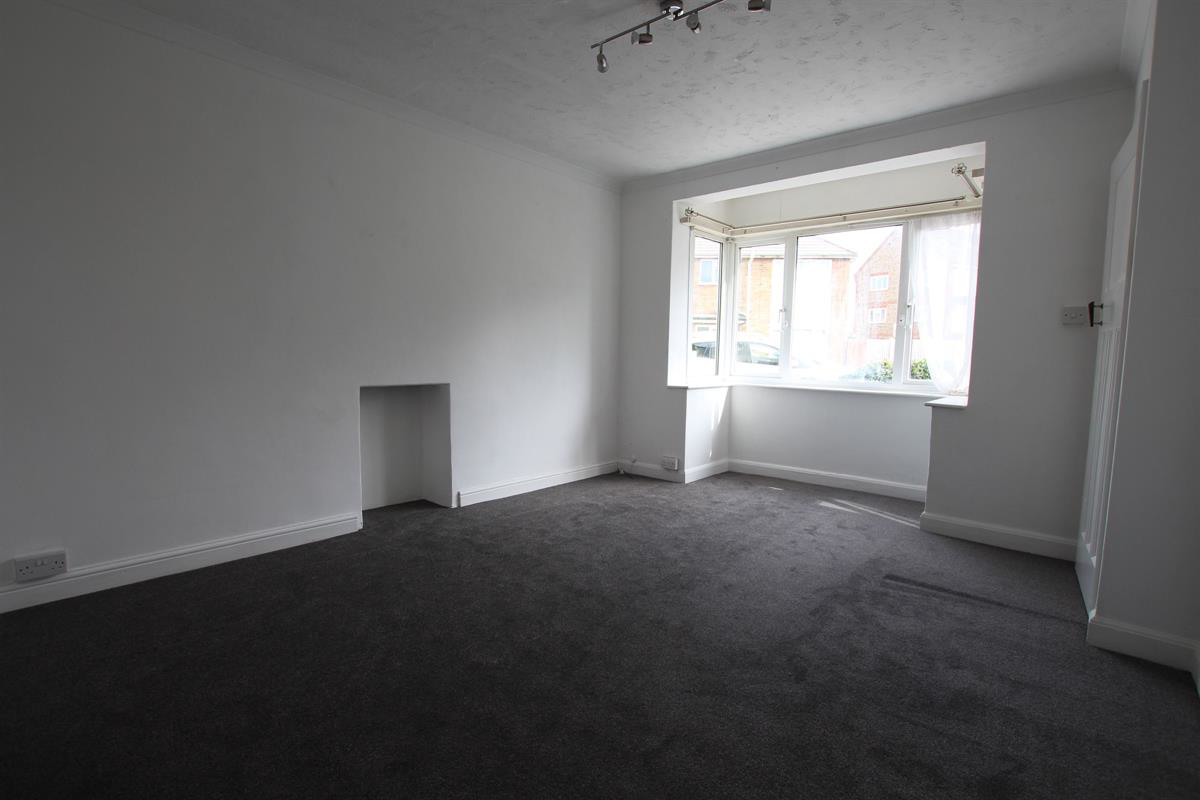 Oxford Crescent, Clacton-on-Sea, photo 3