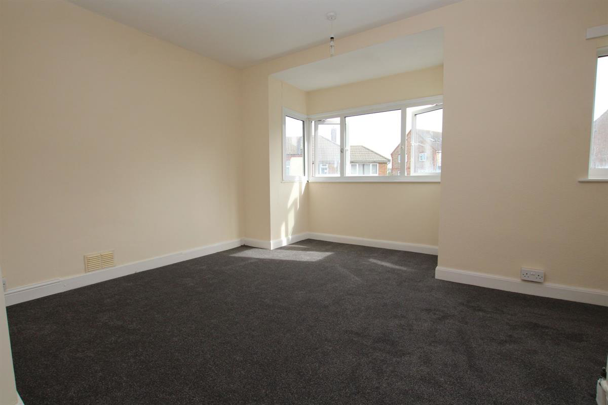 Oxford Crescent, Clacton-on-Sea, photo 4