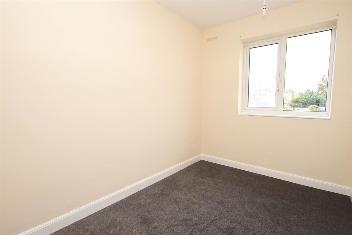 Oxford Crescent, Clacton-on-Sea, photo 5