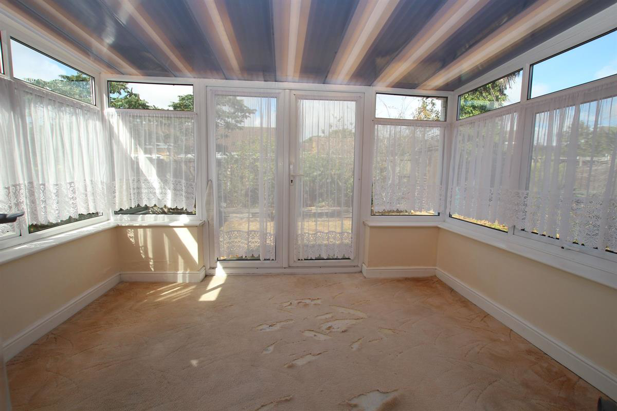 Fairlop Close, Clacton-on-Sea, photo 6