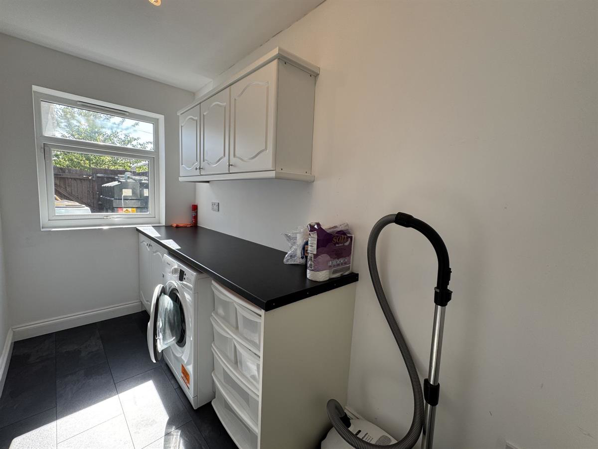 Point Clear Road, St. Osyth, Clacton-on-Sea, photo 11