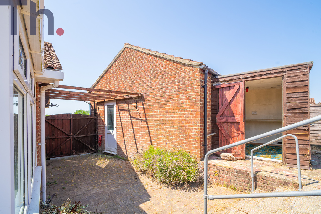 East Cowes, Isle of Wight, photo 7