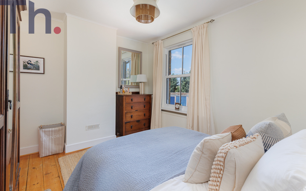 East Cowes, Isle of Wight, photo 16