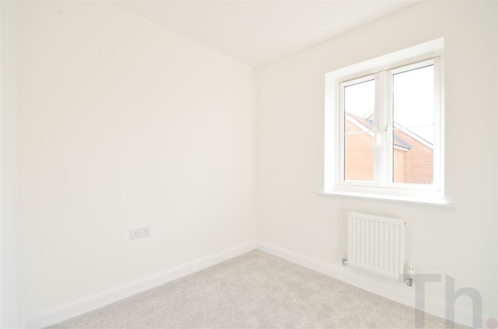 Albert Way, Whippingham, photo 8