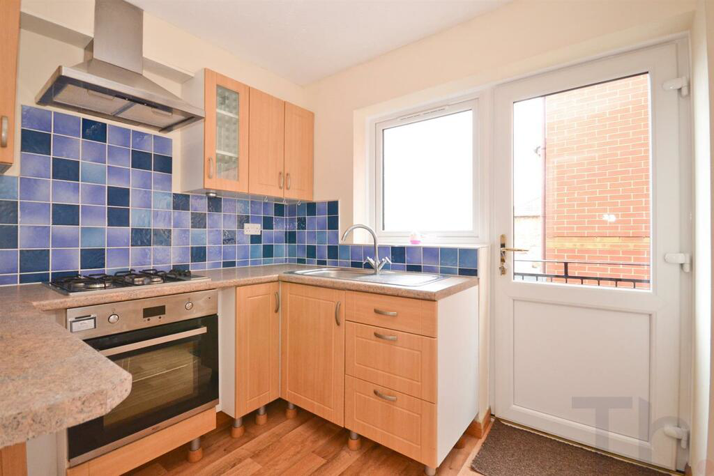 Oakfield, Ryde, photo 3