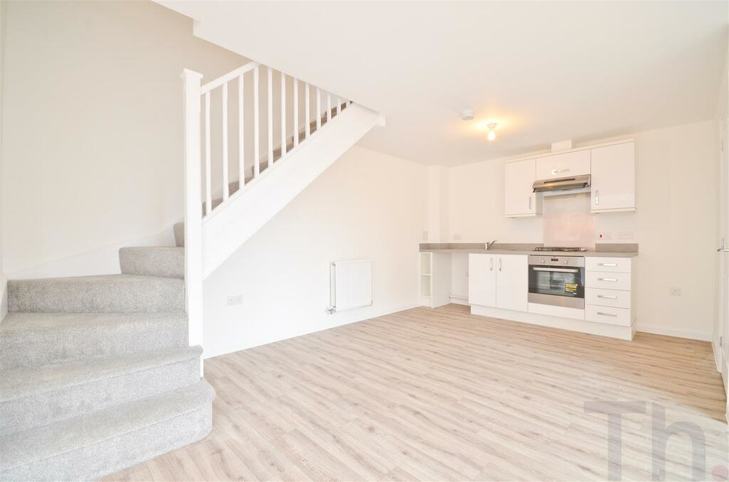 Albert Way, Whippingham, photo 13