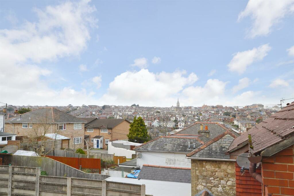 Oakfield, Ryde, photo 11