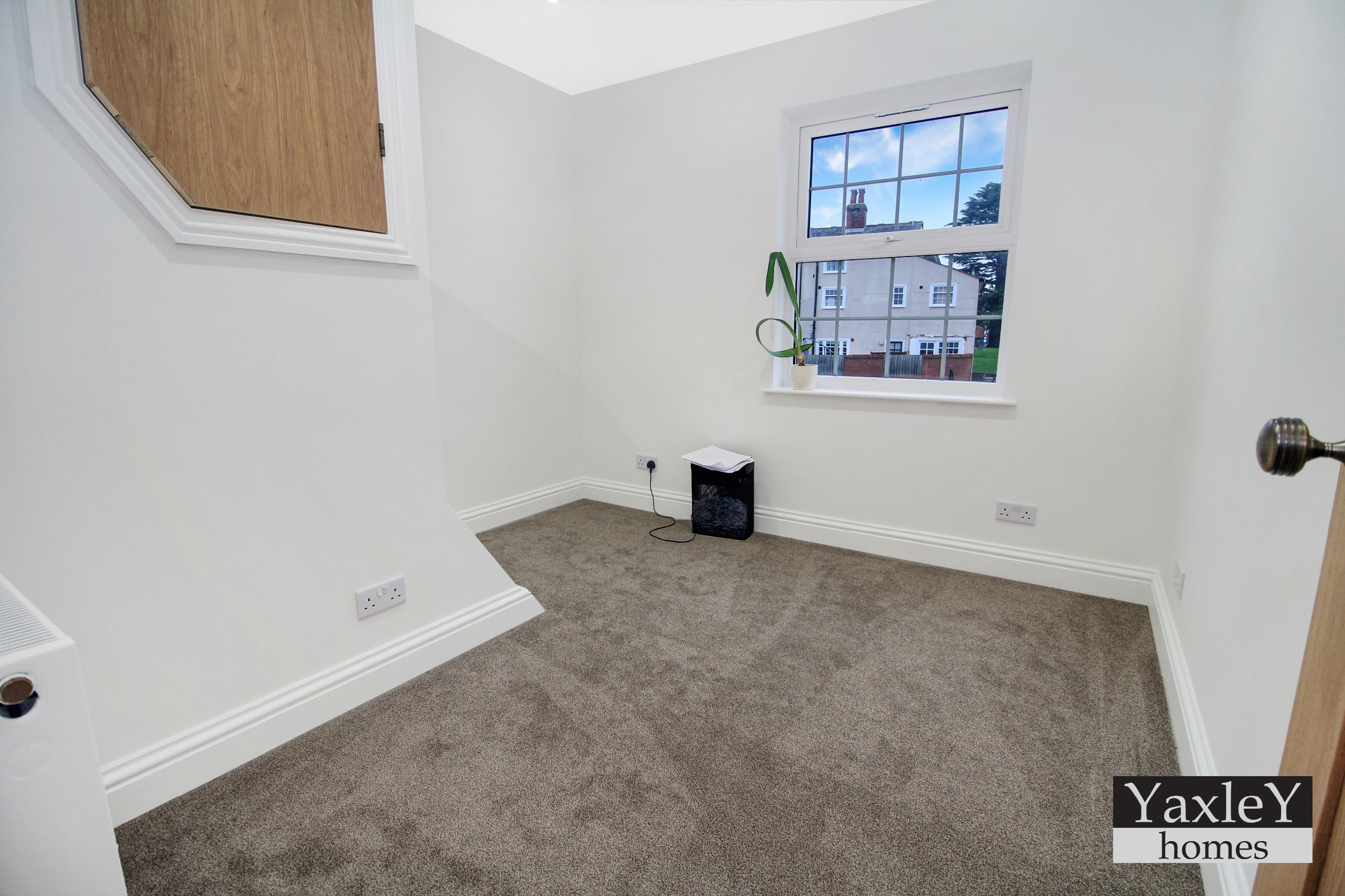 St Michaels Road, Braintree, Essex CM7, photo 11