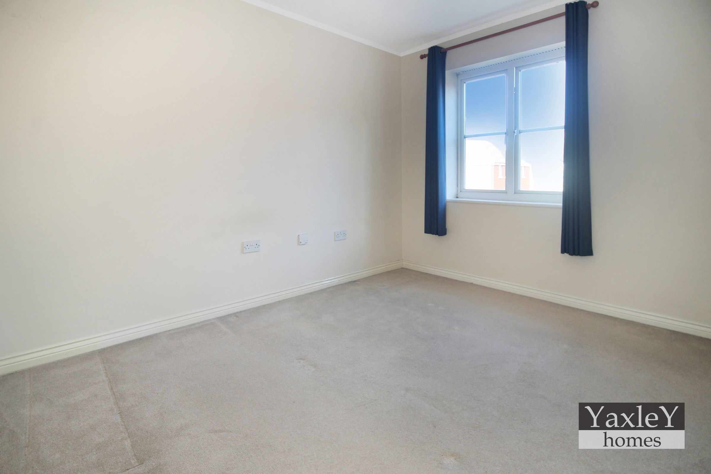 Halcyon Close, Witham Essex CM8 1GW, photo 6