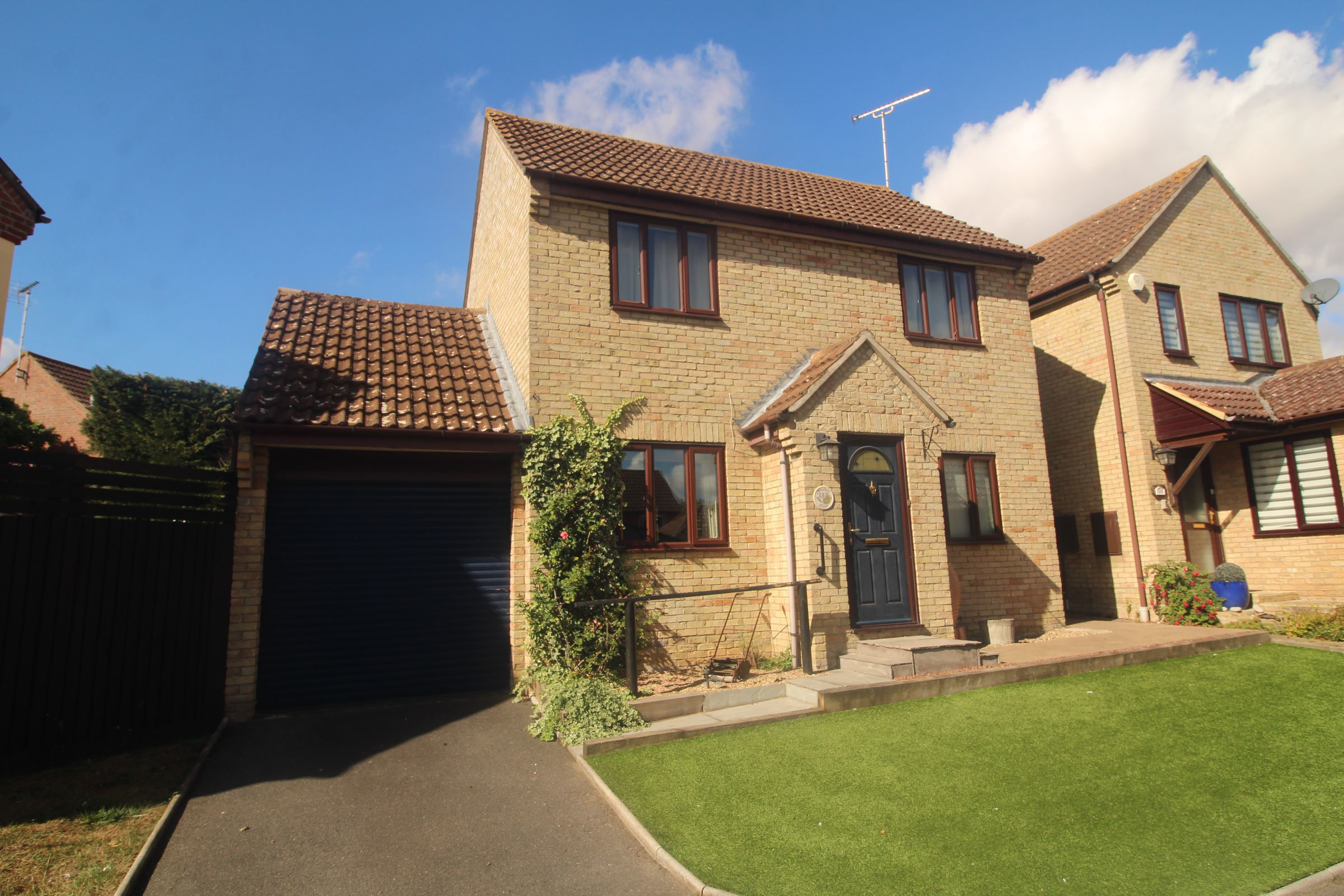 Bluebell Close, Witham