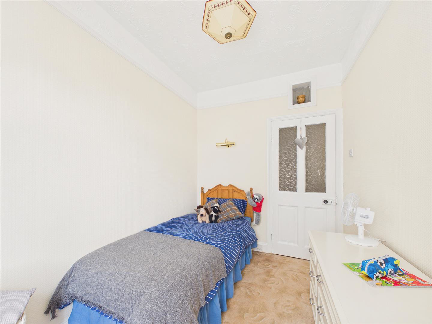 The Crescent, Kibblesworth, Gateshead, photo 30