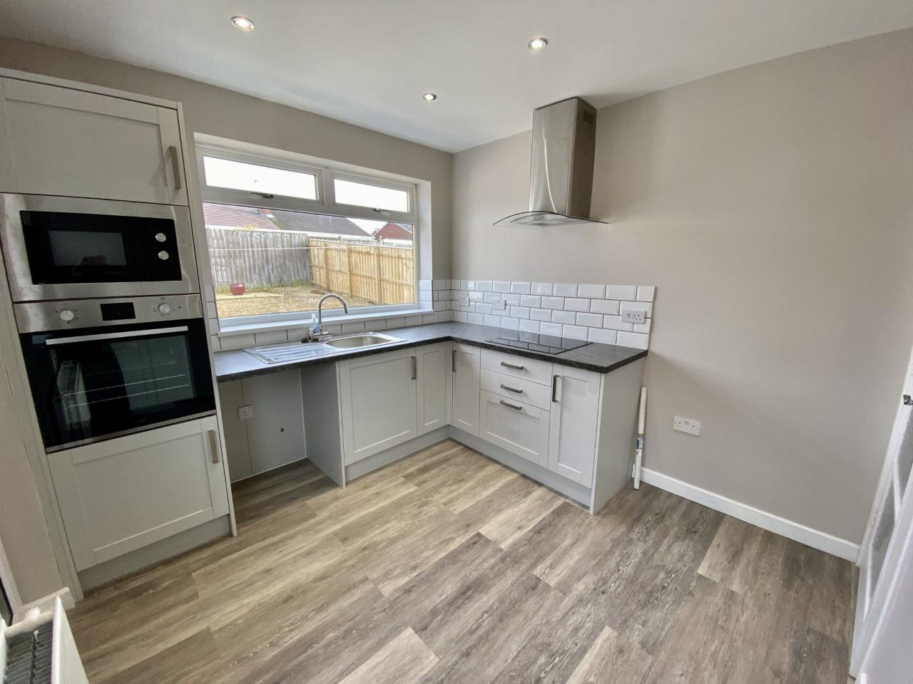 Hollinside Close, Whickham, photo 2