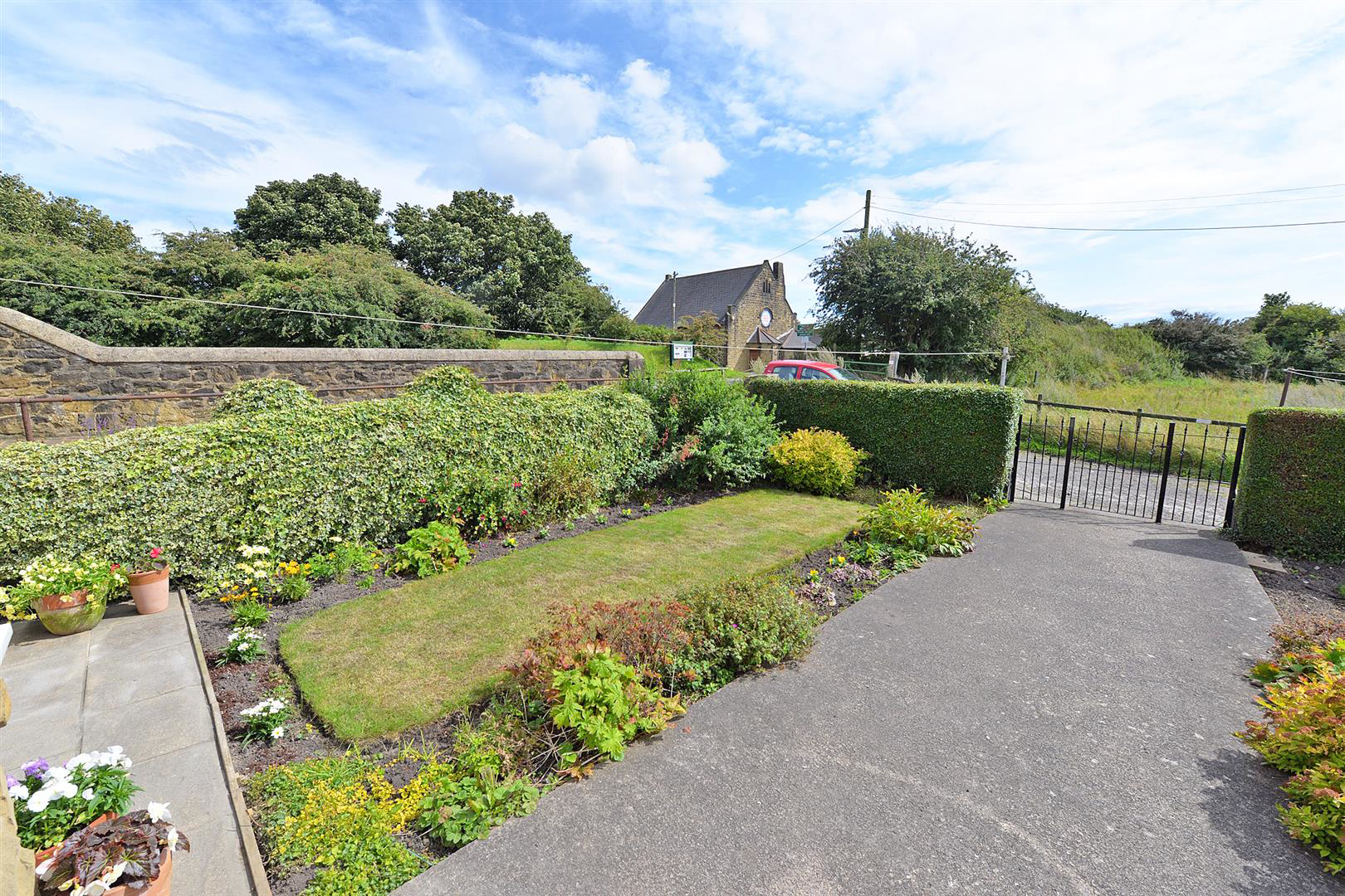 Thomas Street, Eighton Banks, photo 17