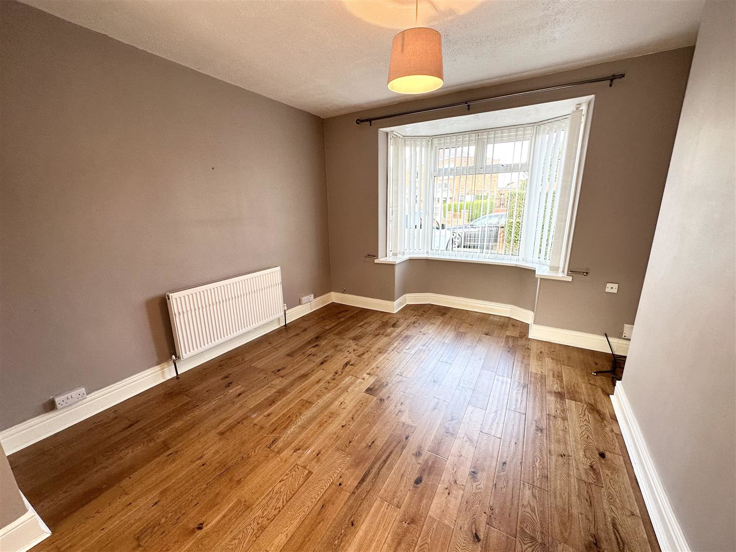 Larne Crescent, Low Fell, photo 2