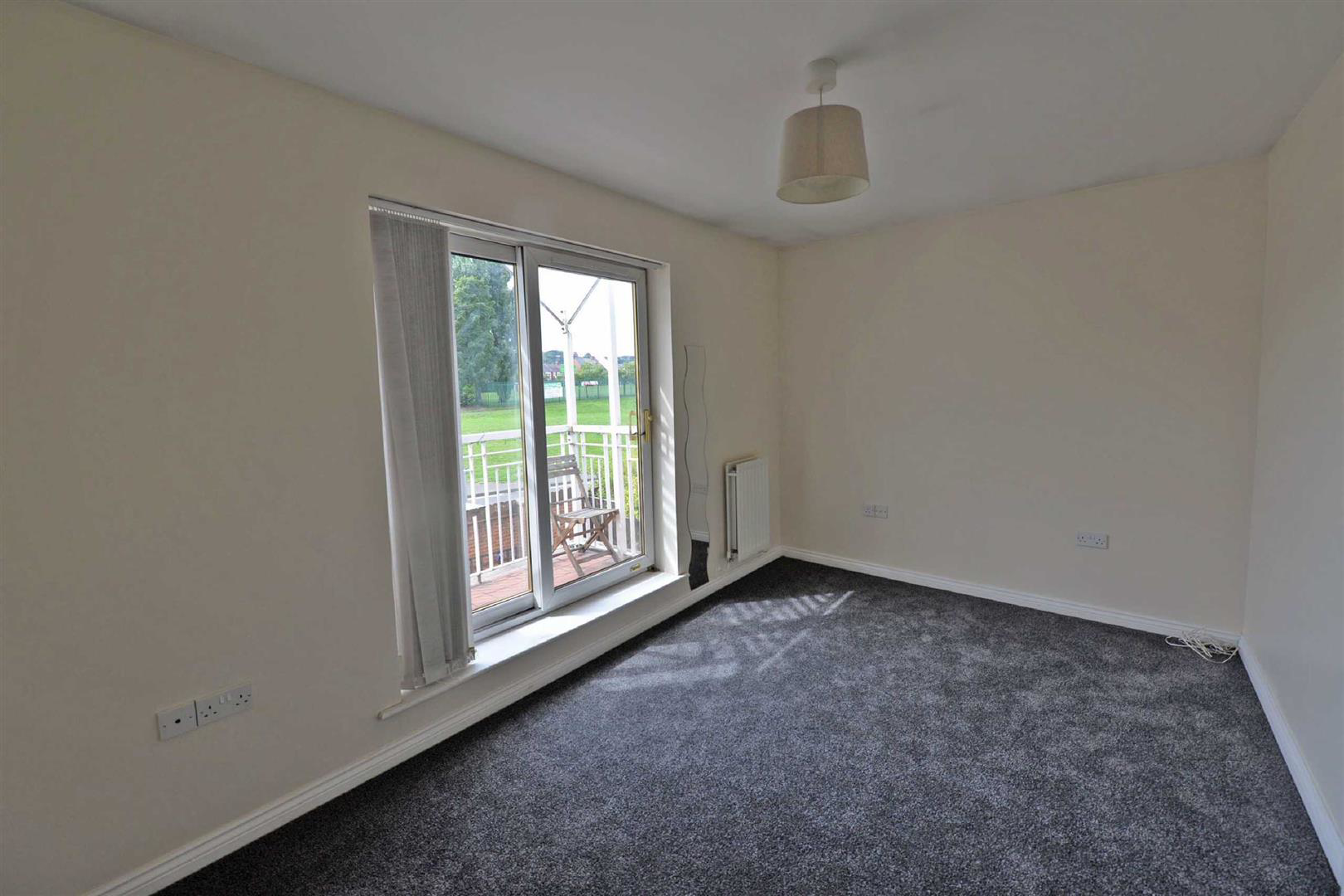 Dunston, photo 6