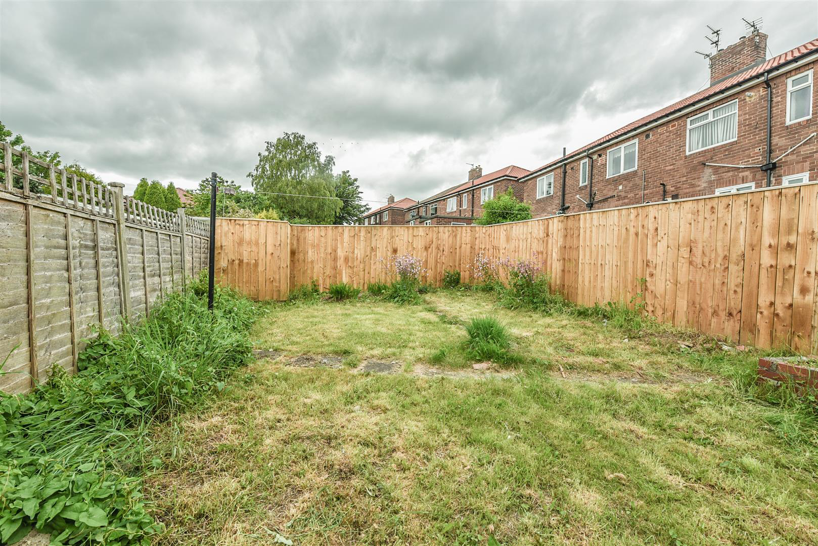 Linbridge Drive, Newcastle Upon Tyne, photo 11