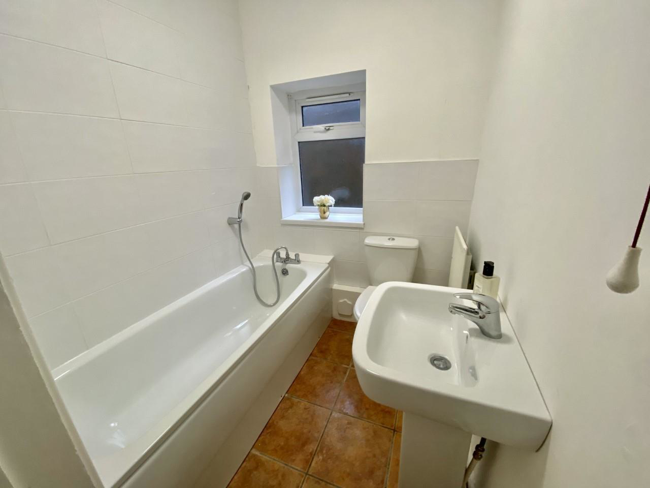 Greenfield Terrace, Pelaw, photo 3