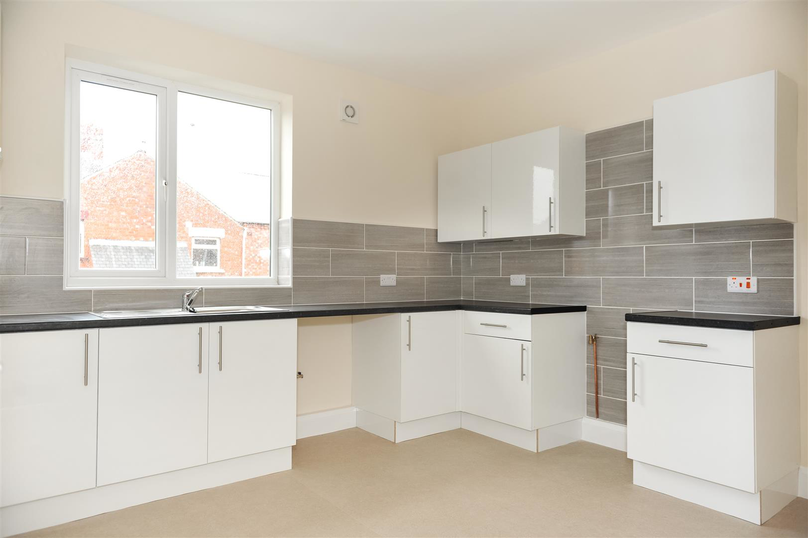 Stanhope Road, South Shields, photo 11