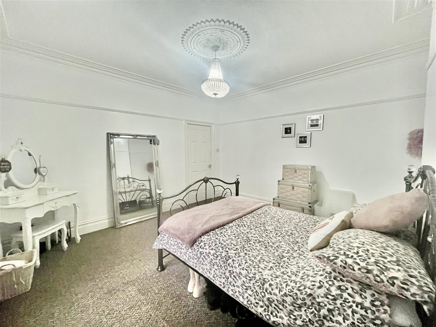 Elmfield Terrace, Gateshead, photo 8