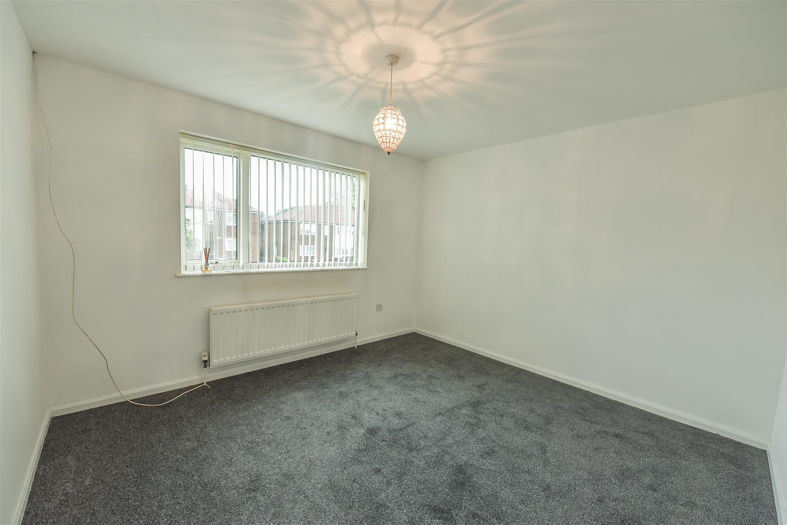 Linbridge Drive, Newcastle Upon Tyne, photo 7