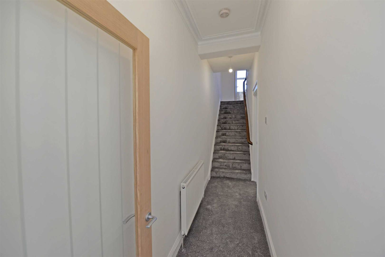 Neale Terrace, Birtley, photo 6
