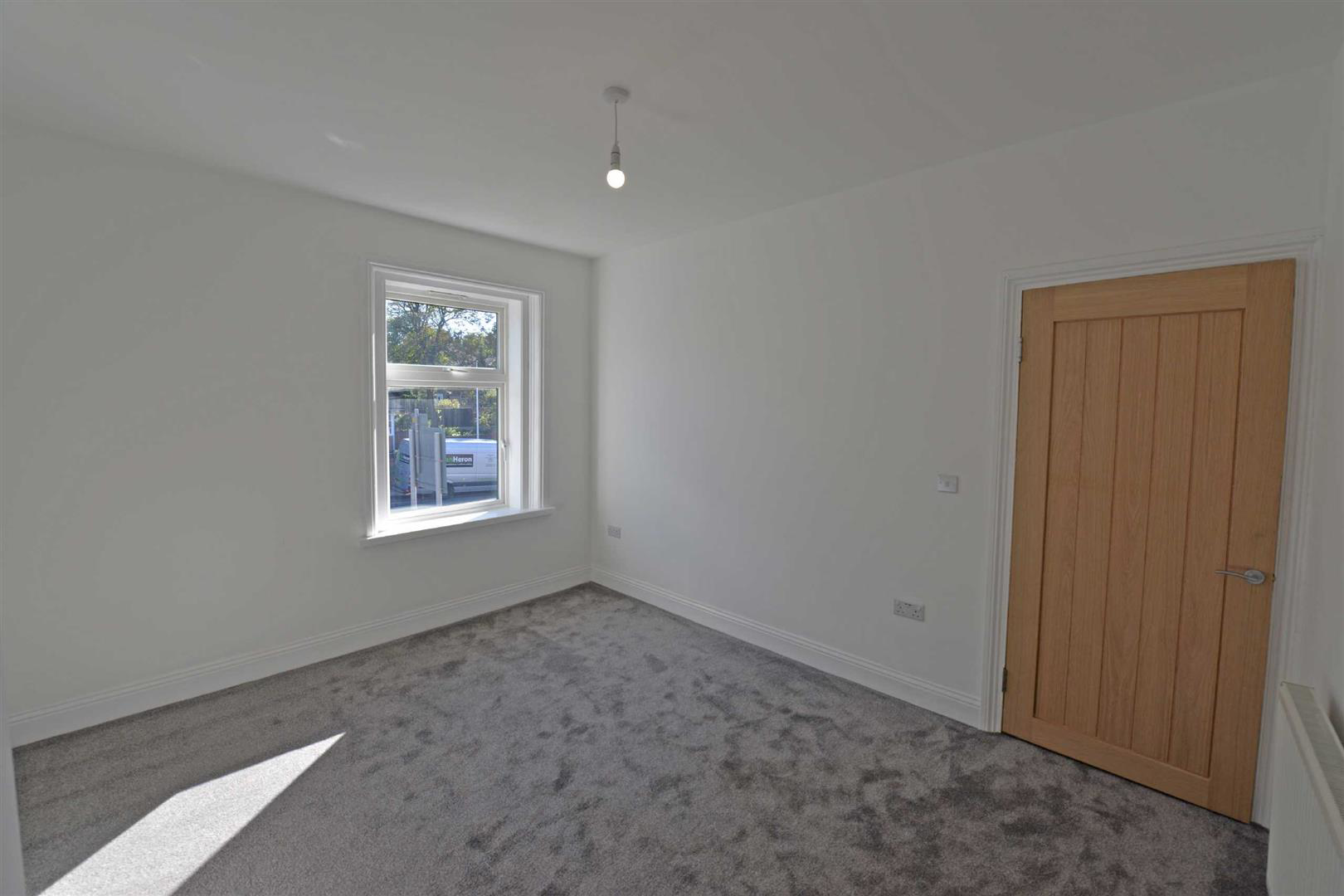Neale Terrace, Birtley, photo 11