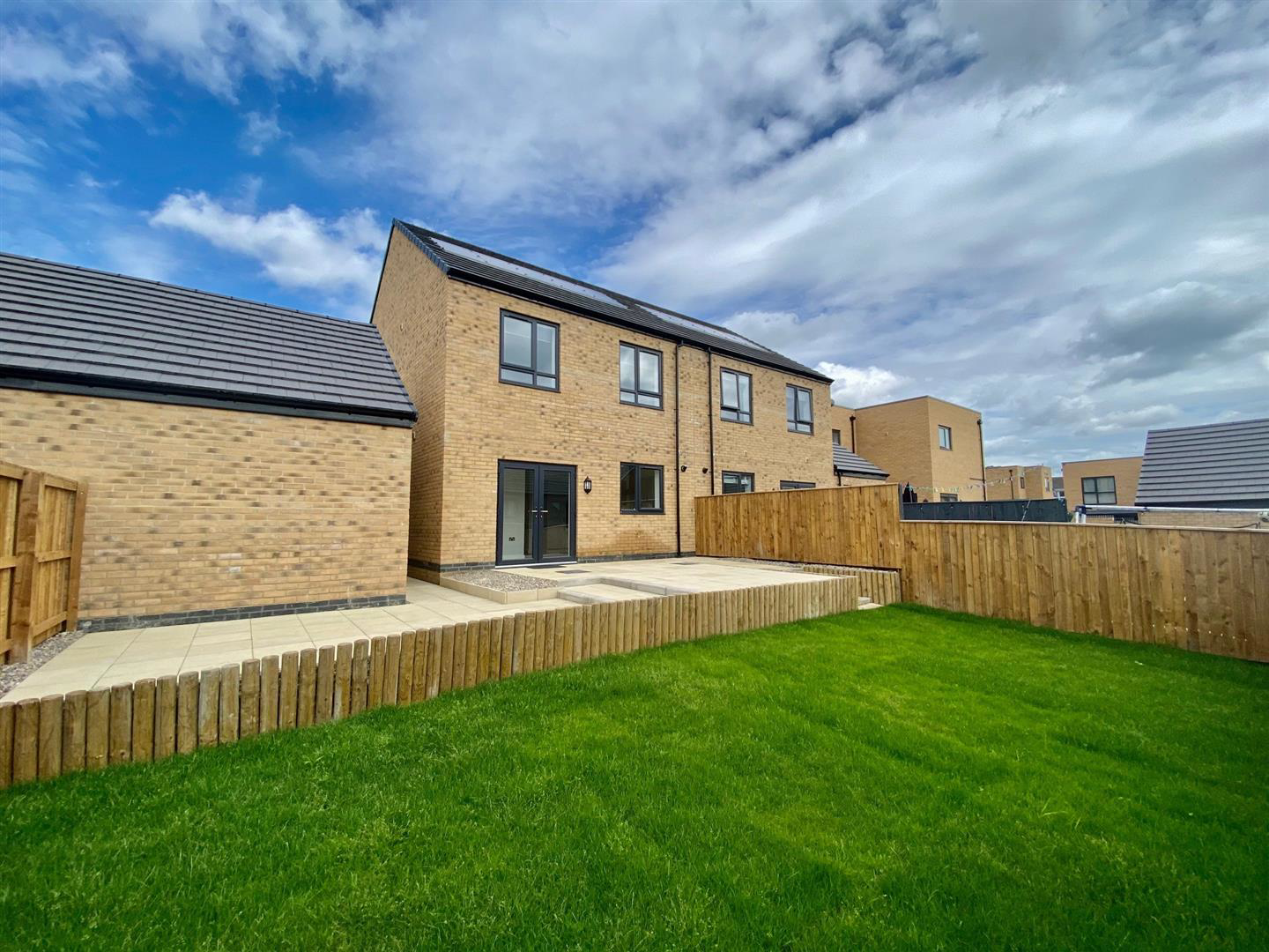 Aspen Close, Birtley, photo 2