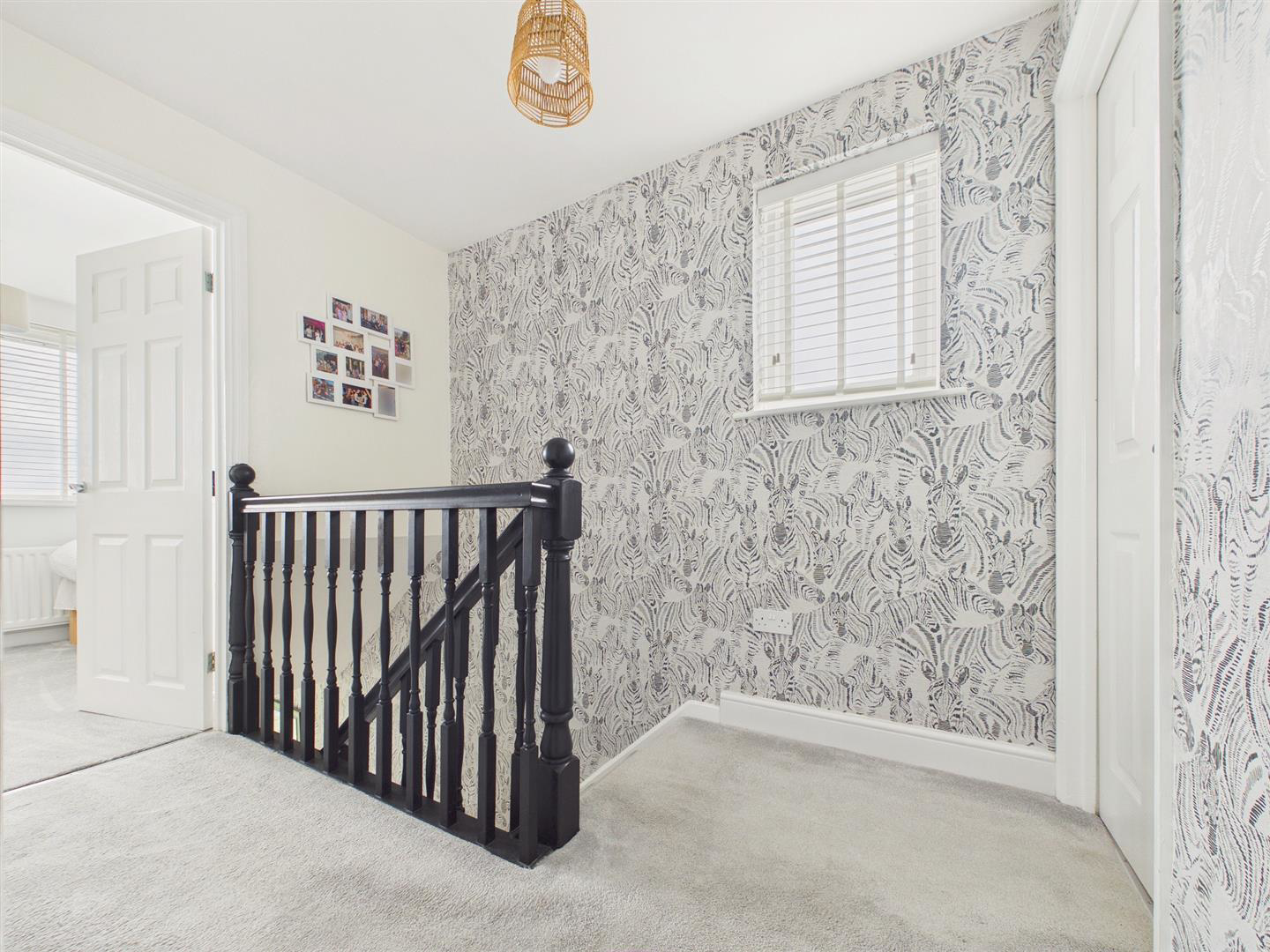 FIRST FLOOR LANDING