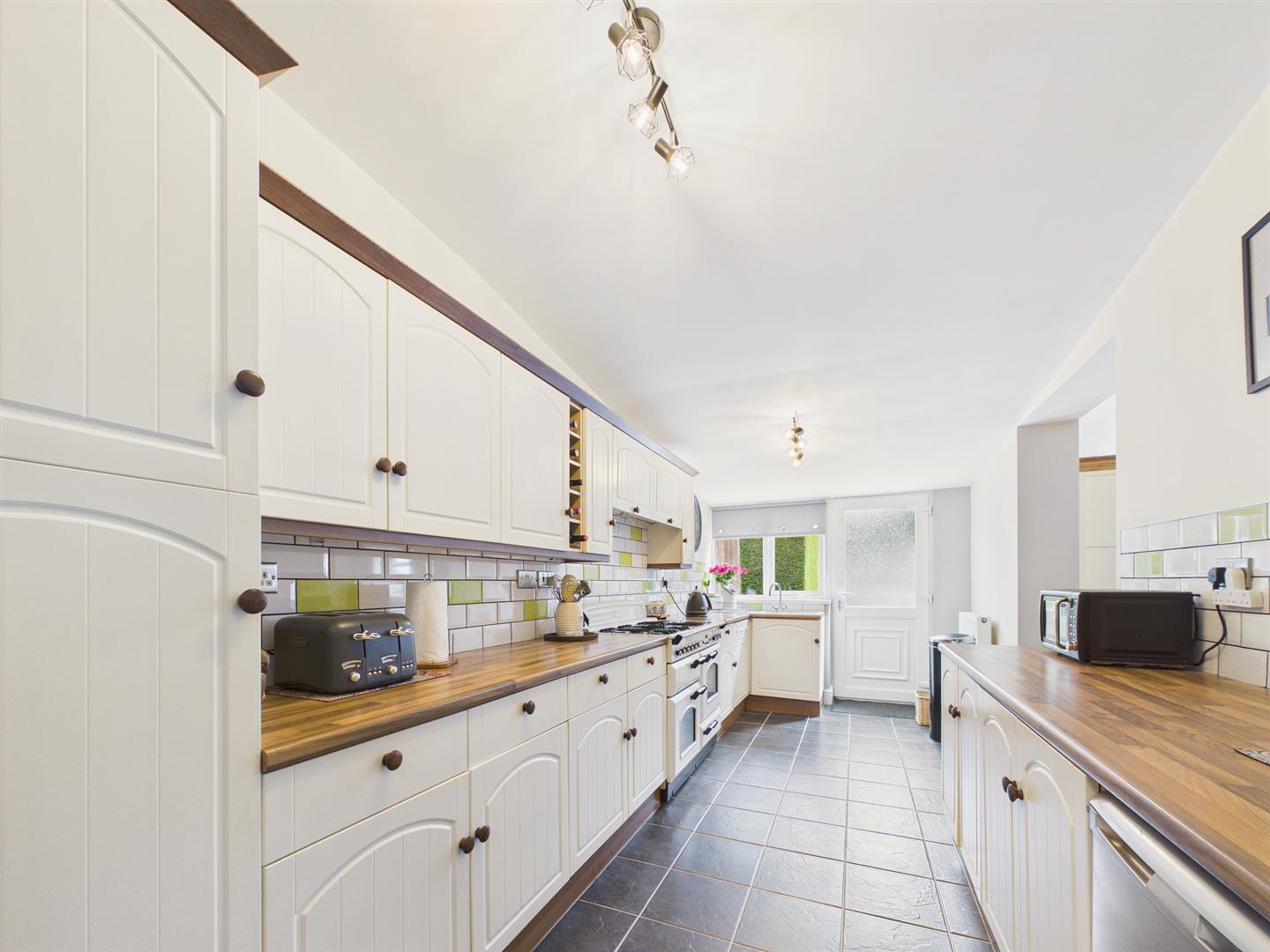 Long bank, Birtley, photo 14