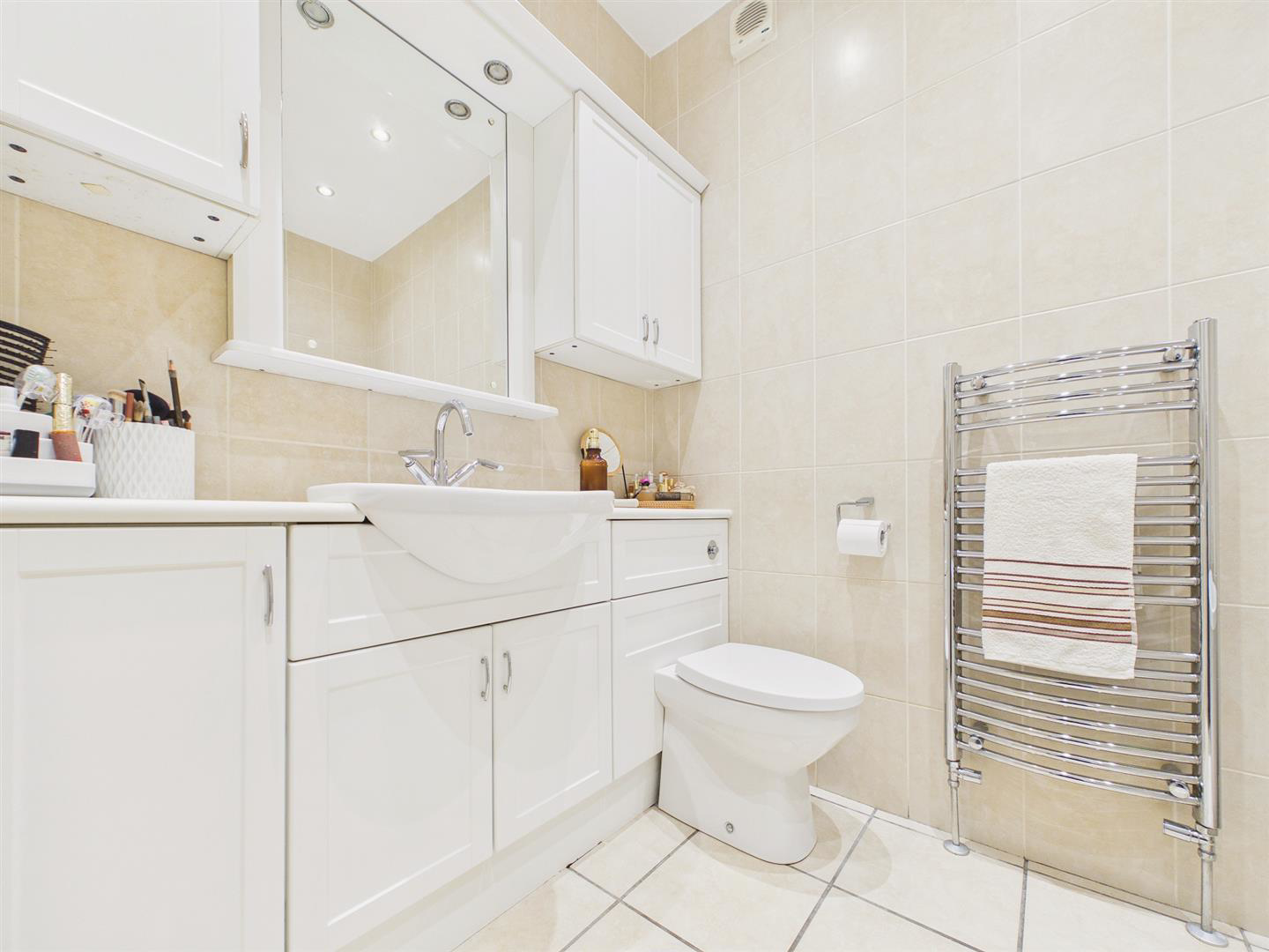 Long bank, Birtley, photo 15