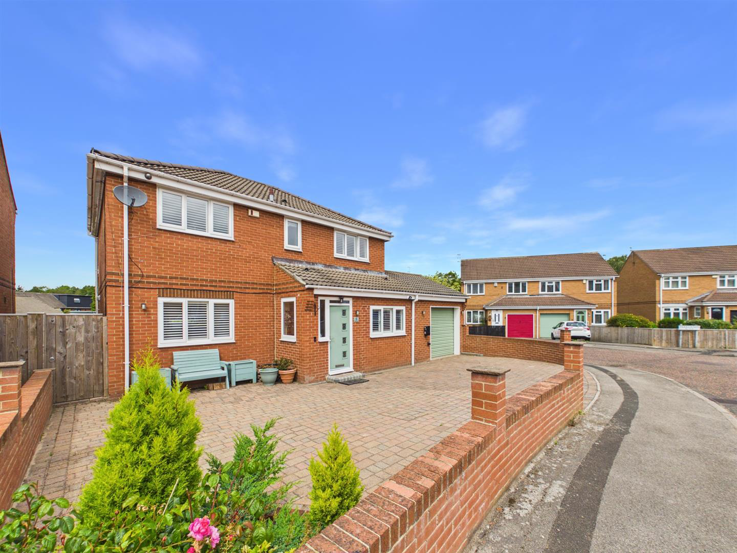 Parklands, Wardley