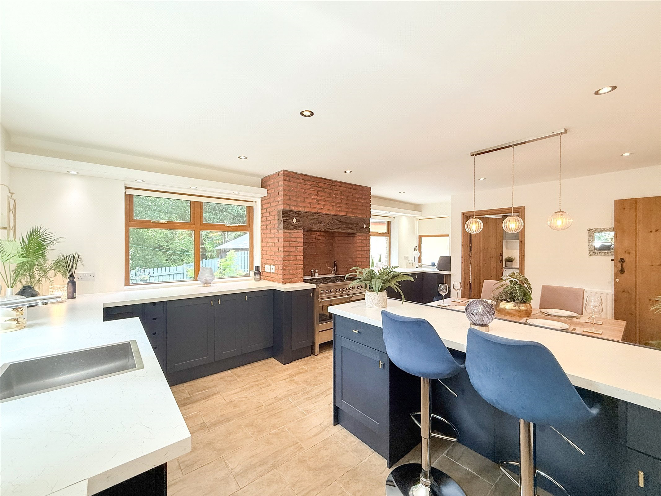 Dining Kitchen