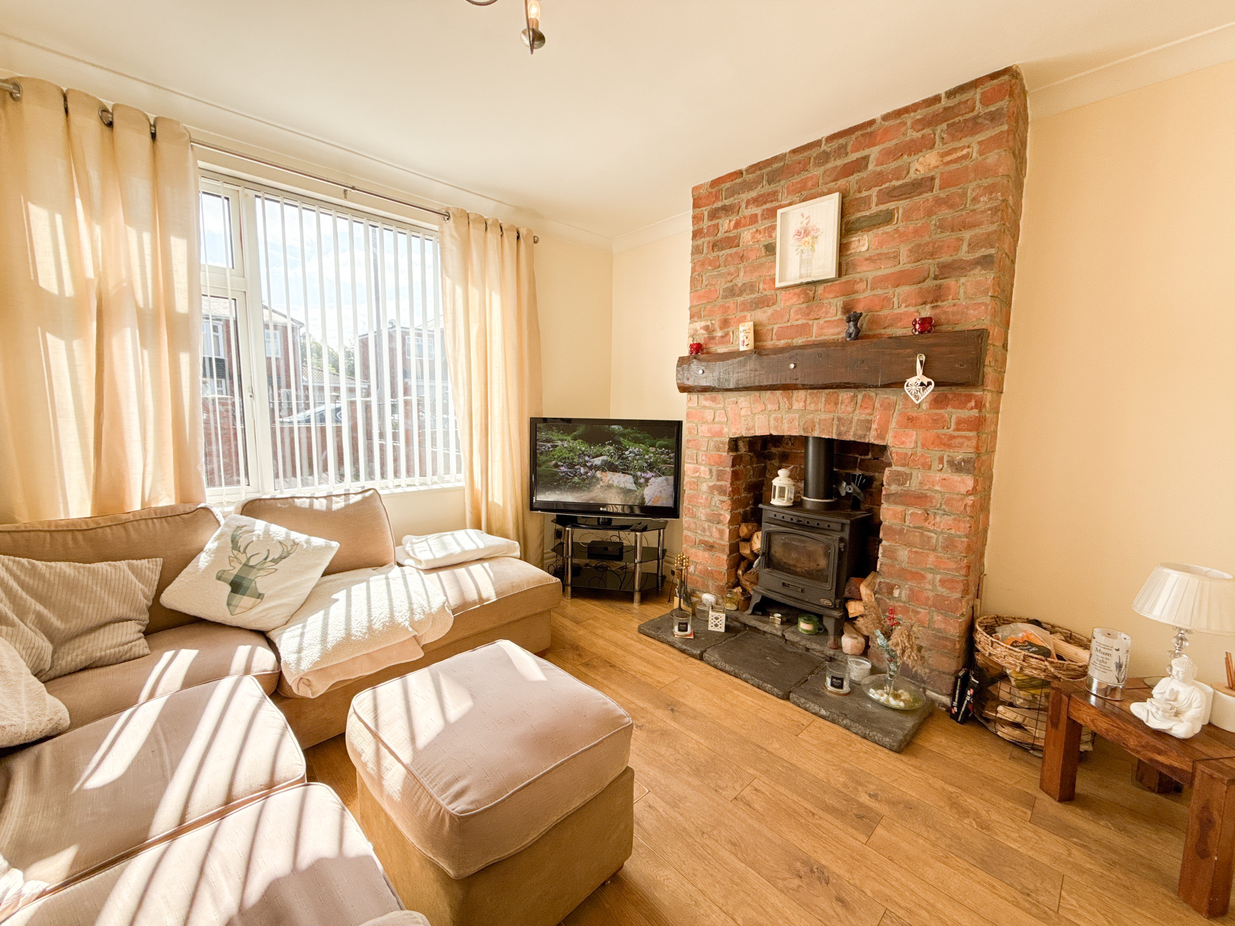 High Heworth Lane, Gateshead, NE10