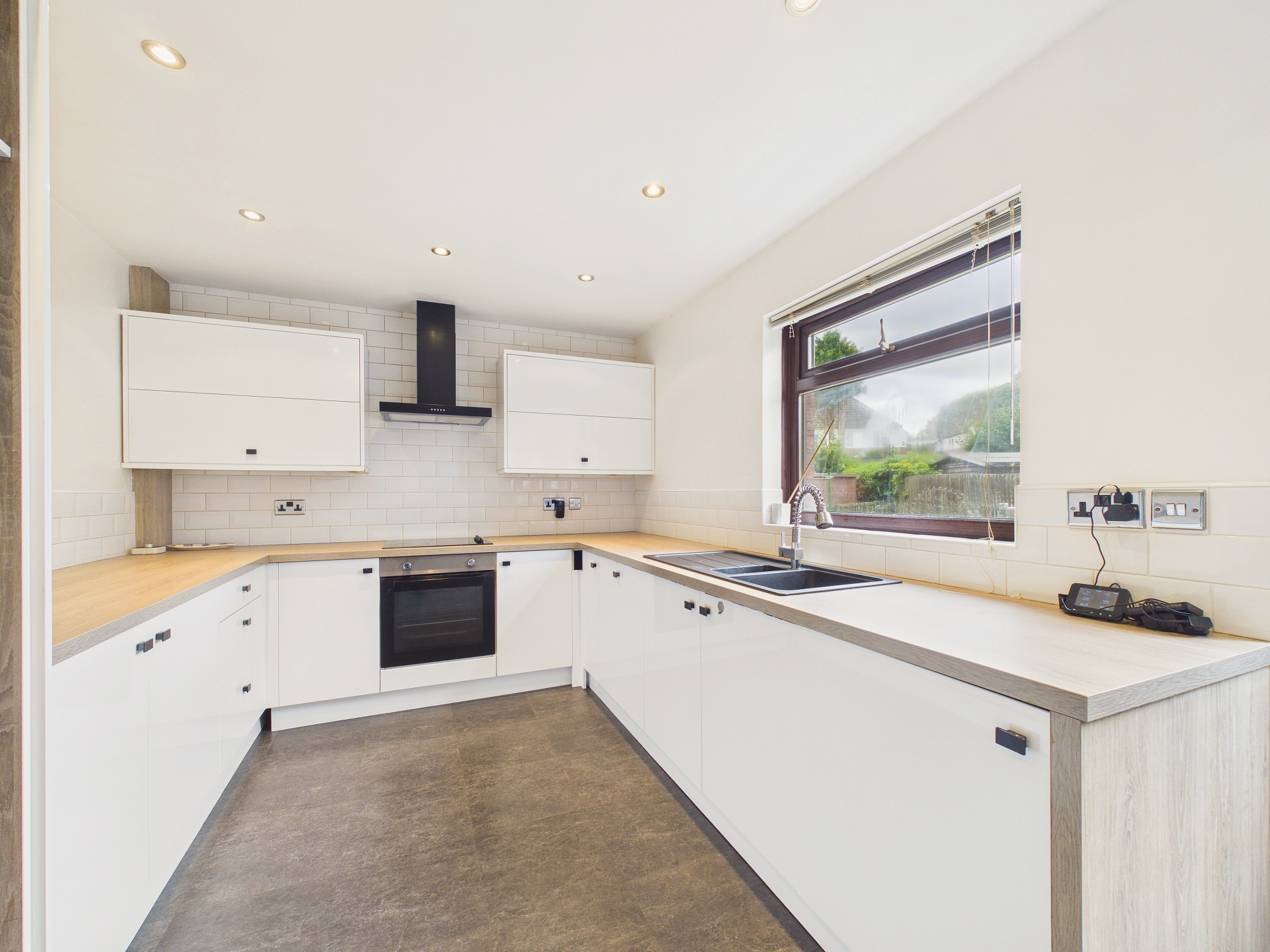 West Crescent, Gateshead, NE10