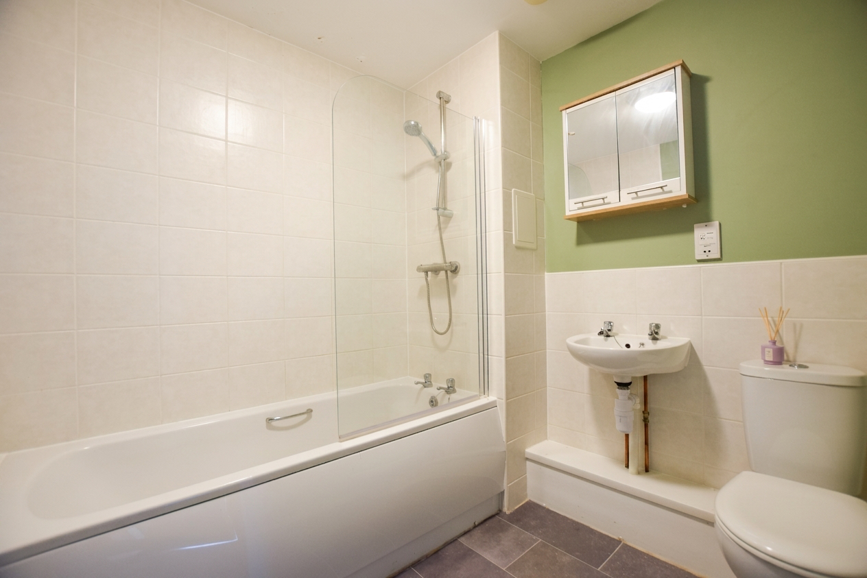 Tube Court, Howard Street, NE1, photo 7