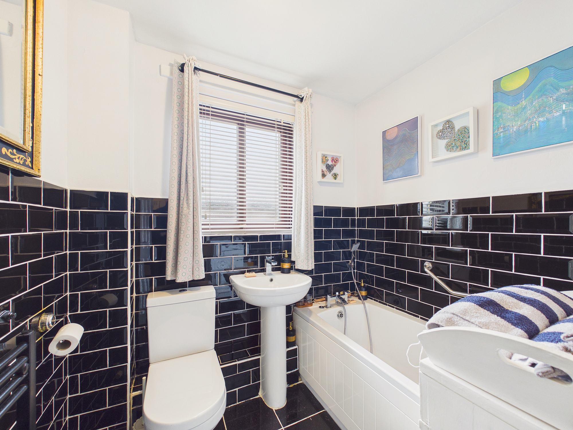Dominies Close, Rowlands Gill, NE39, photo 12