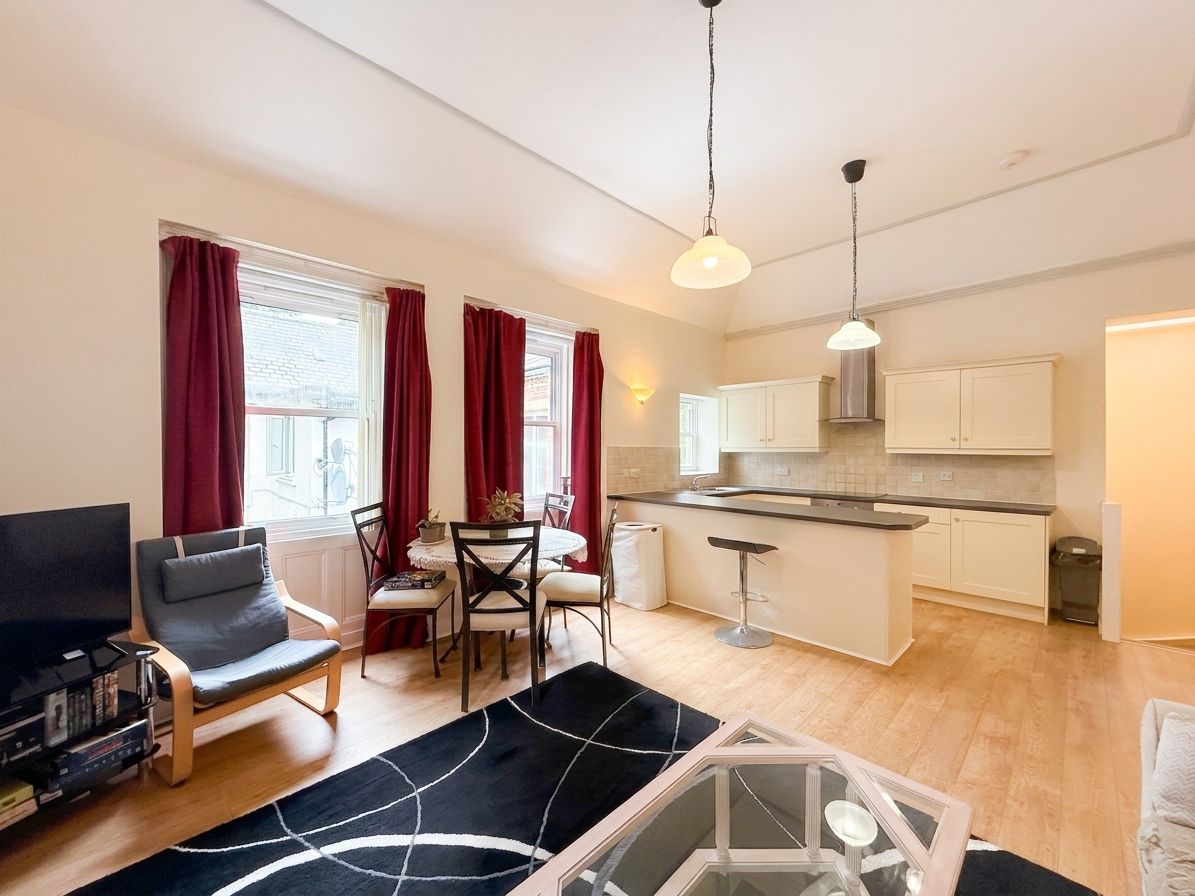 Living Room/Kitchen