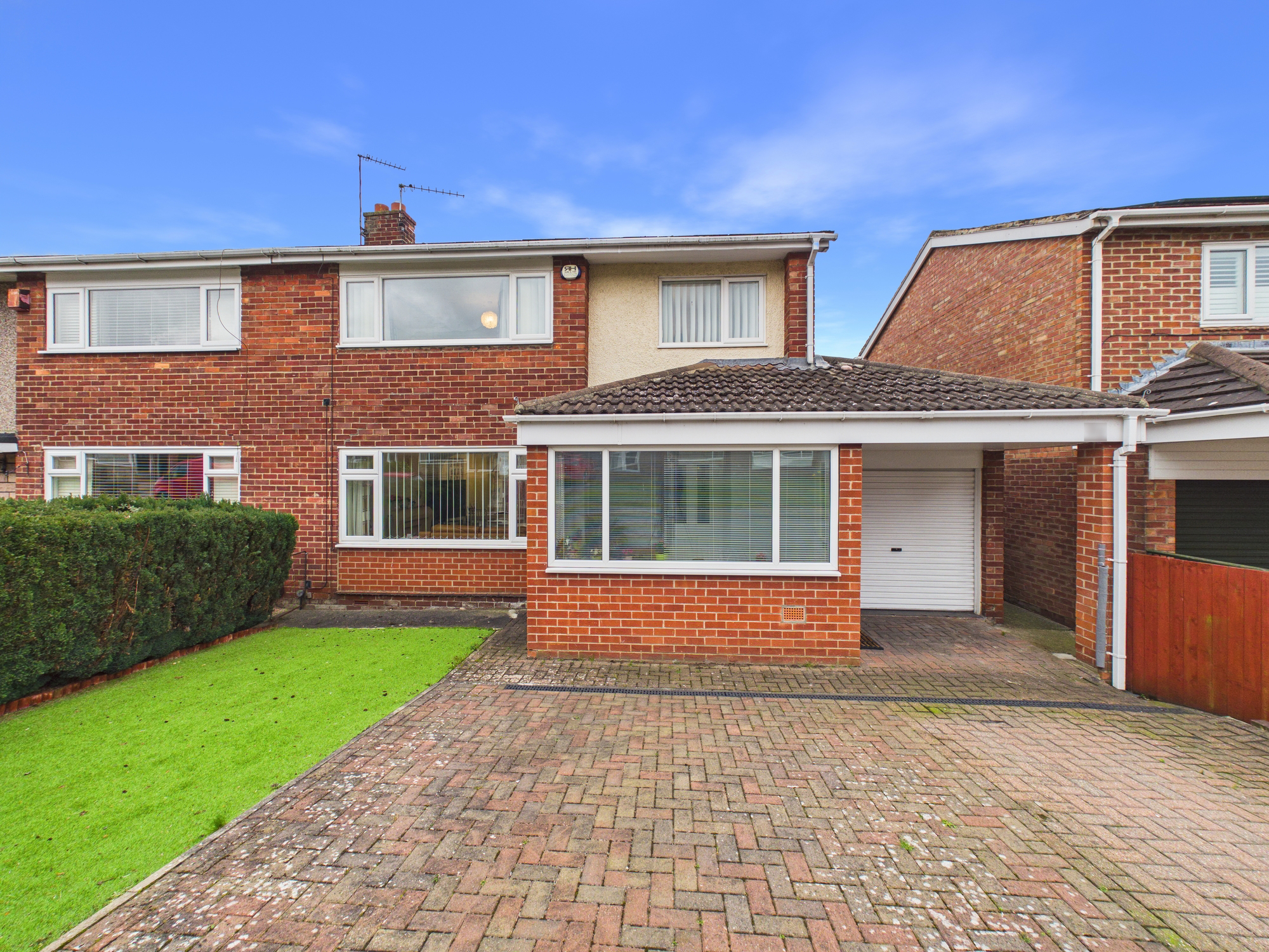 Carnoustie, Ouston, DH2