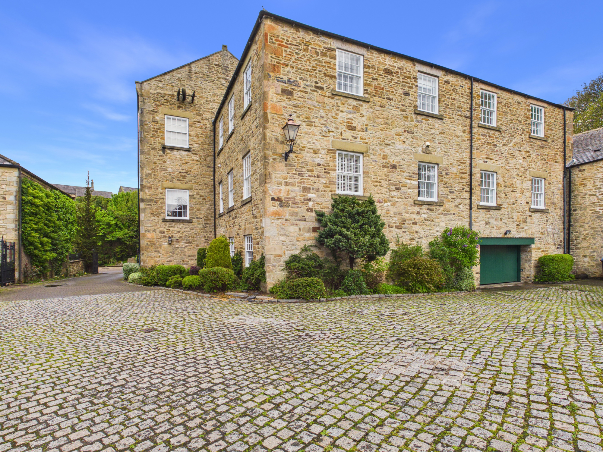 Lintzford, Rowlands Gill, NE39