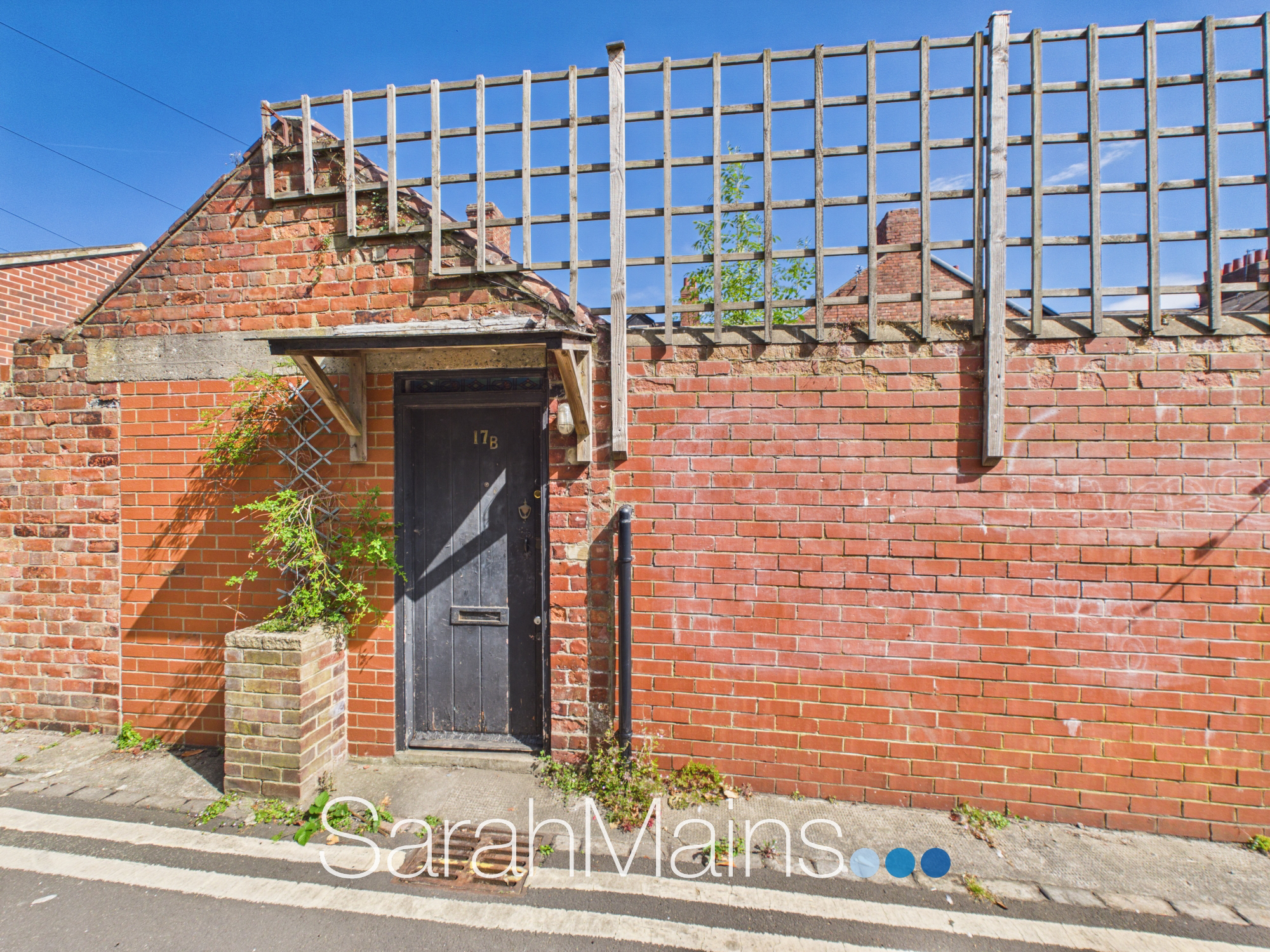 Garage to Rear of St Georges Terrace, Jesmond, NE2