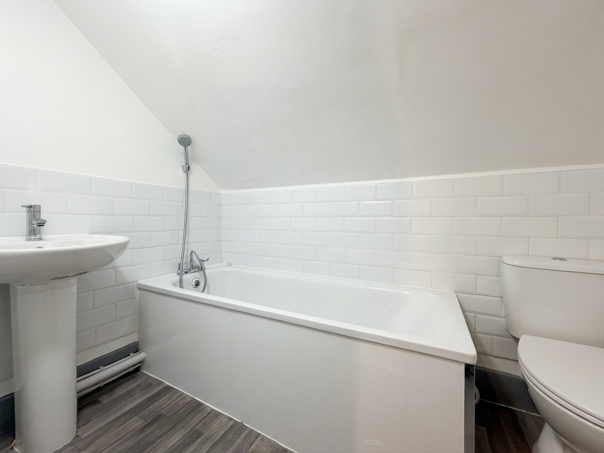 Stuart Terrace, Gateshead, NE10, photo 11
