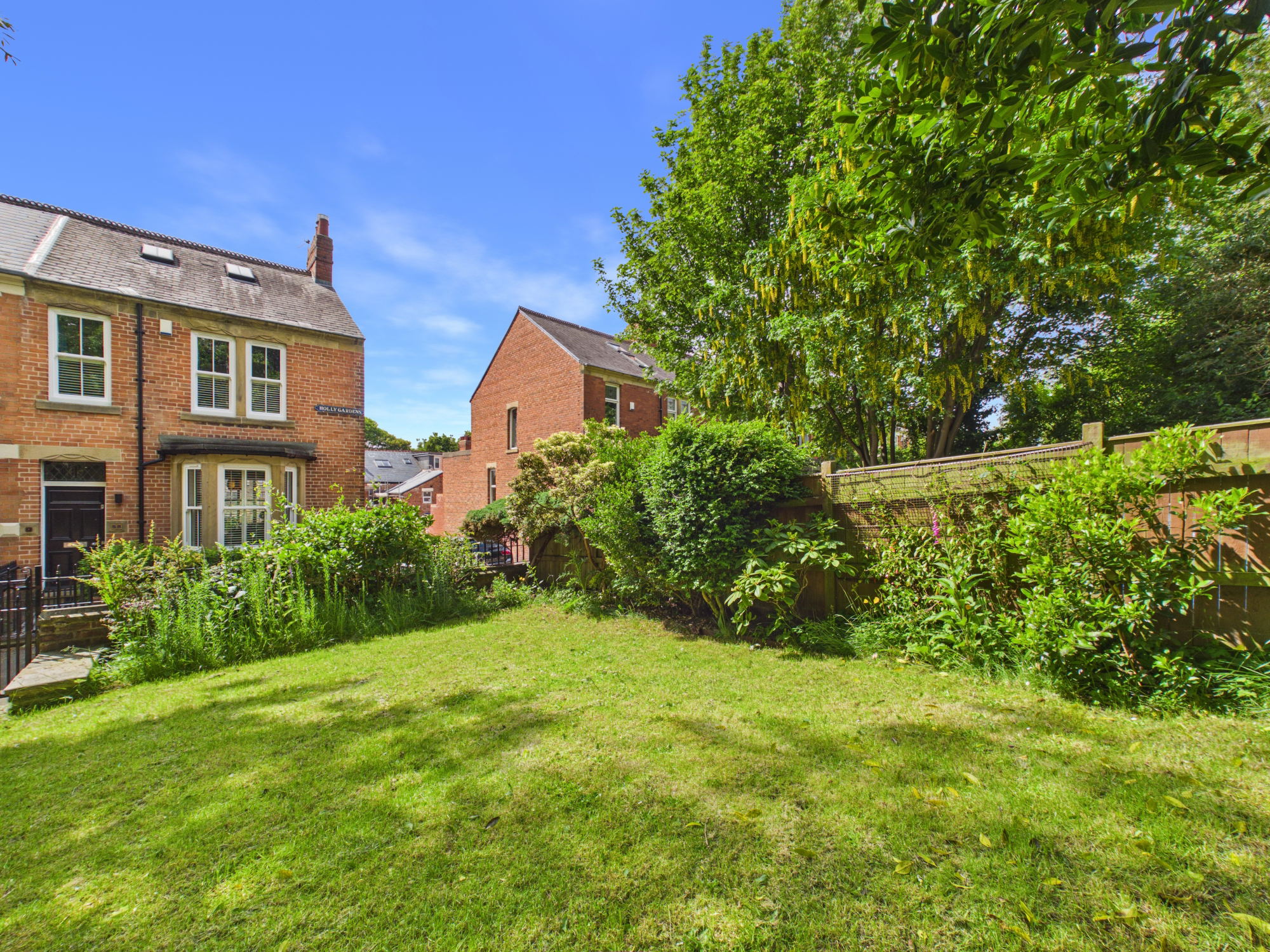 Holly Gardens, Low Fell, NE9, photo 17