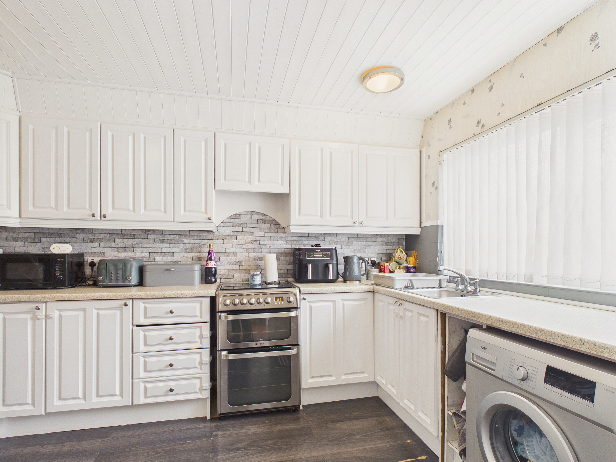 Farm Close, Sunniside, NE16, photo 3