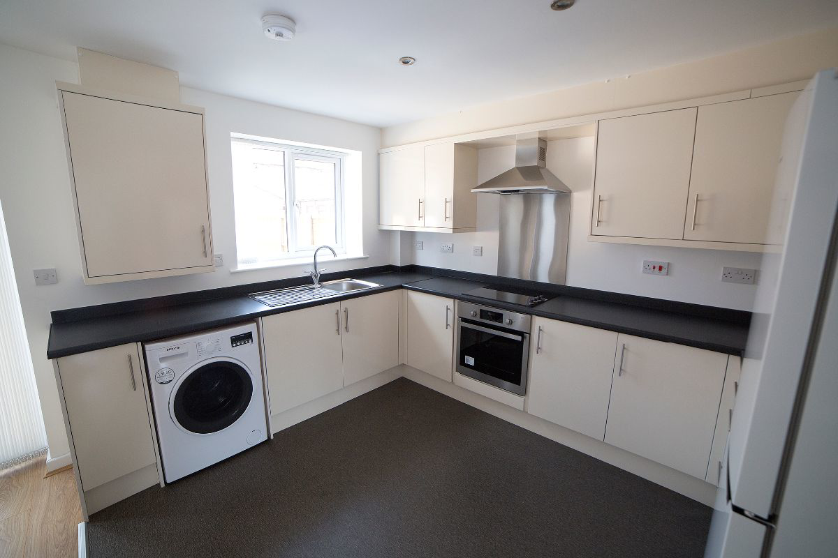 Lyme Valley Road, , Newcastle, ST5 3TF, photo 4