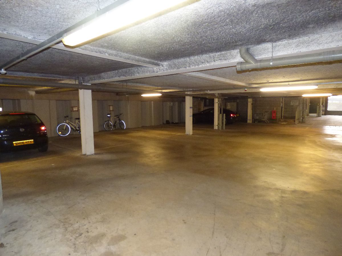 Brunswick Court, Newcastle, Stoke-on-Trent, ST5 1HH, photo 14