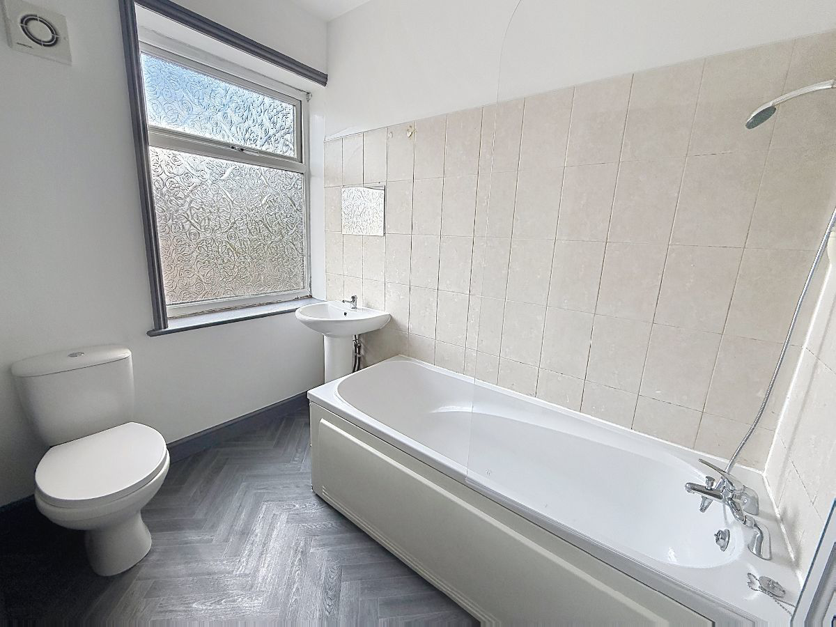 Florence Street, Newcastle-under-Lyme, Staffordshire, ST5 2BJ, photo 9