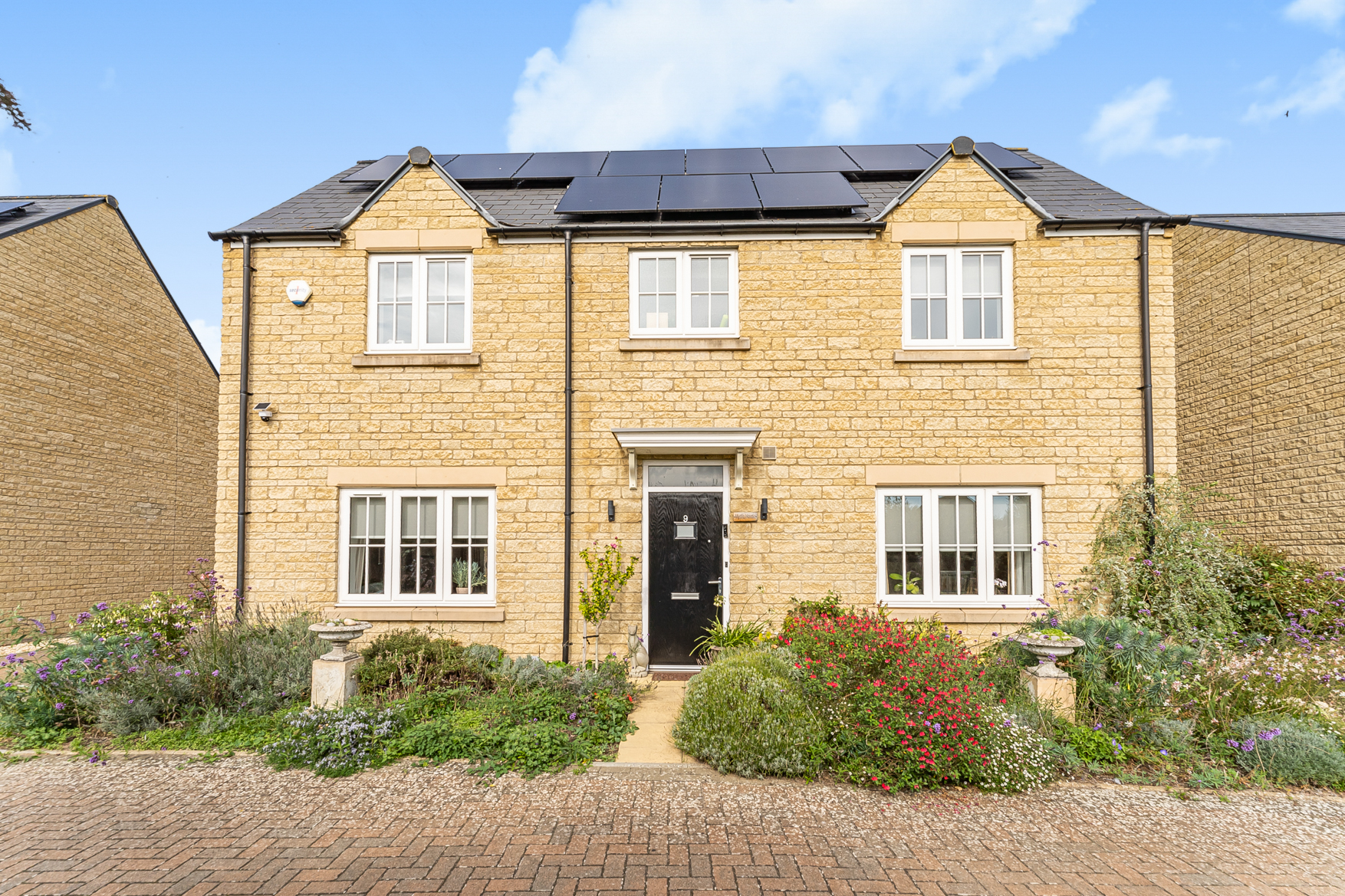 Myrtle House, Quick Row, Bampton, OX18, photo 2