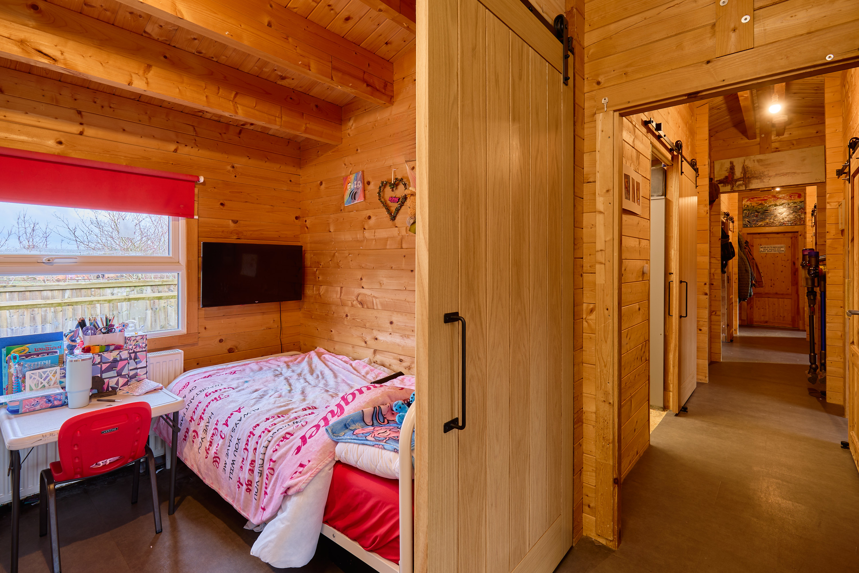 Cabin - Bedroom